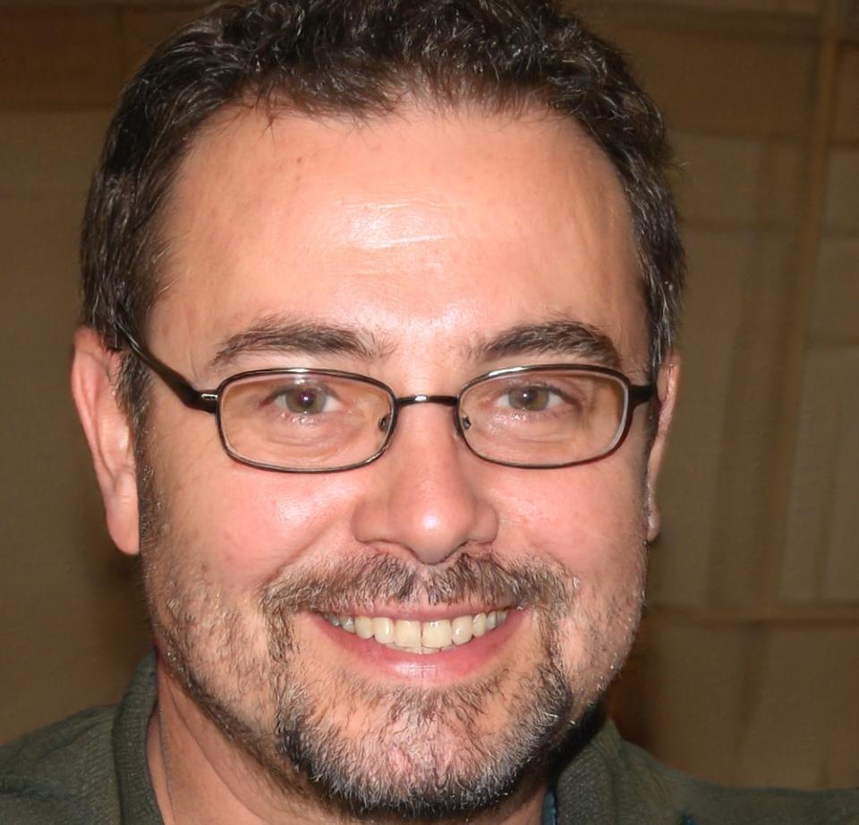 Kittipat Sangchai, Systems Administrator for desktopxsys learning platform